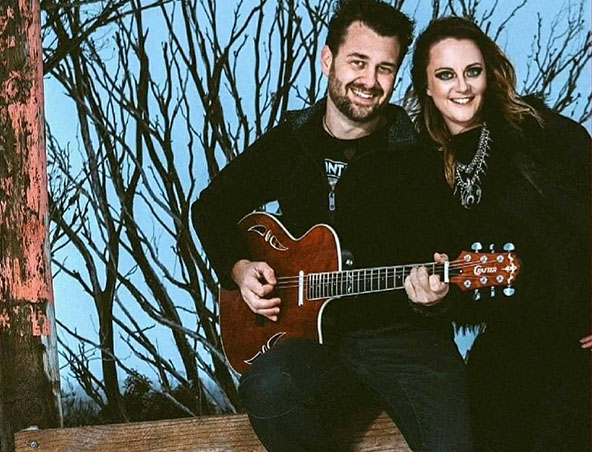 Adelaide Acoustic Duo Carissa and Rob